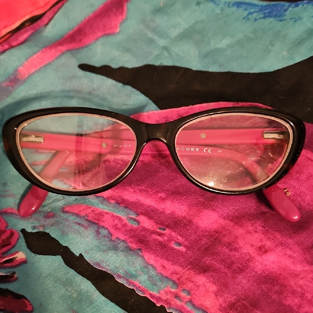 Marc Jacobs Black And Pink Cat-Eye Glasses